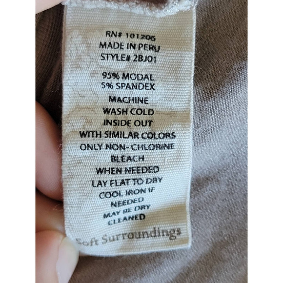 Soft Surroundings Beckett Boatneck Cut Out Modal Long Sleeve Size Medium - Picture 8 of 9